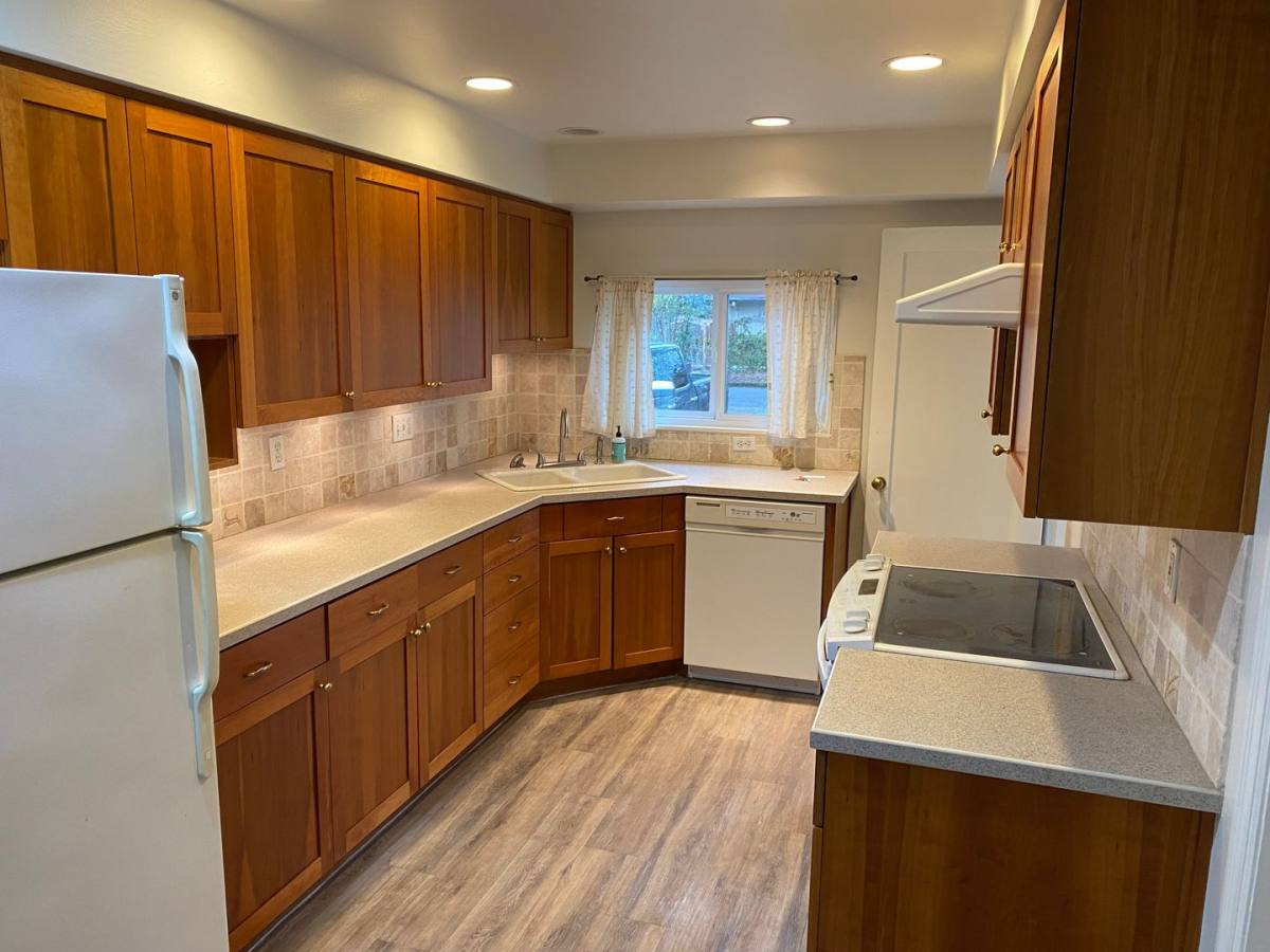 House for rent at 6144 N Willamette Blvd, Portland, OR 97203