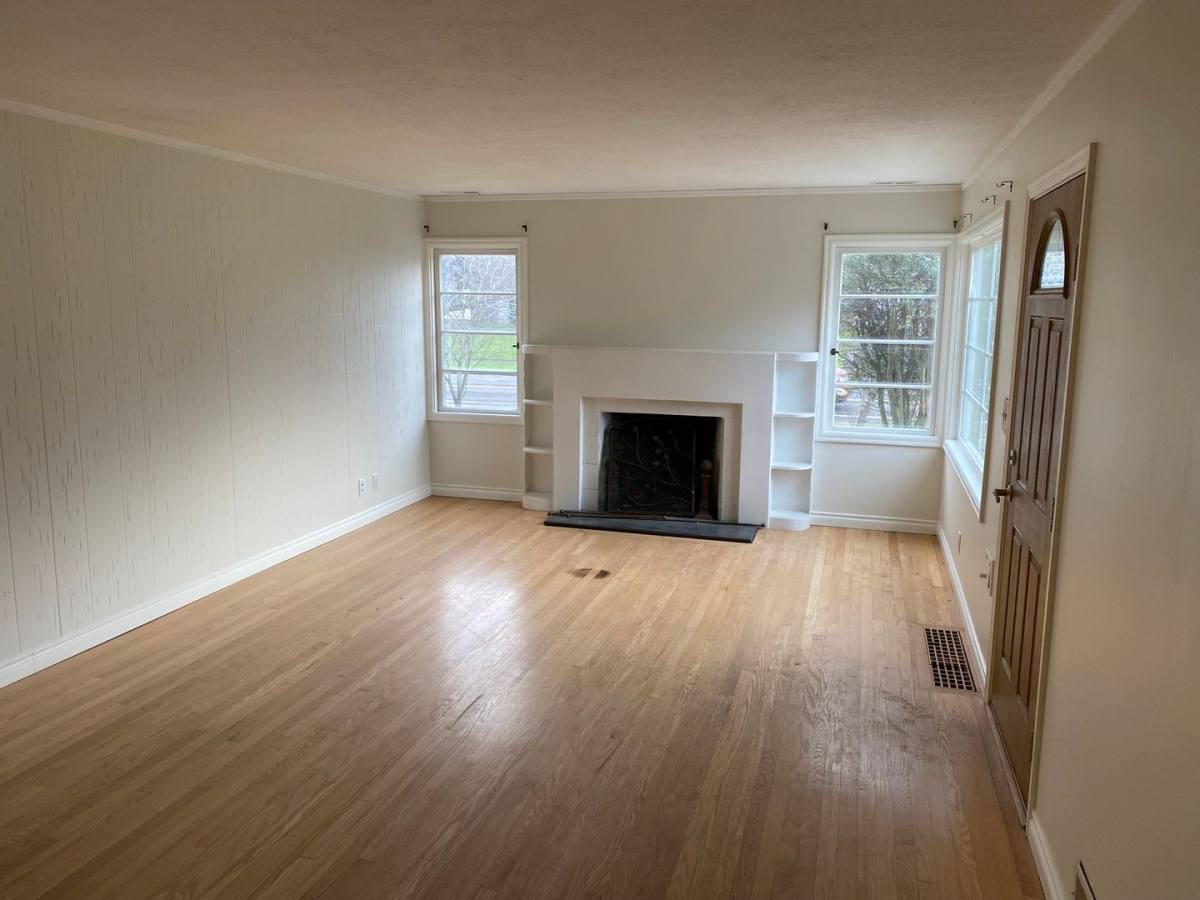 House for rent at 6144 N Willamette Blvd, Portland, OR 97203