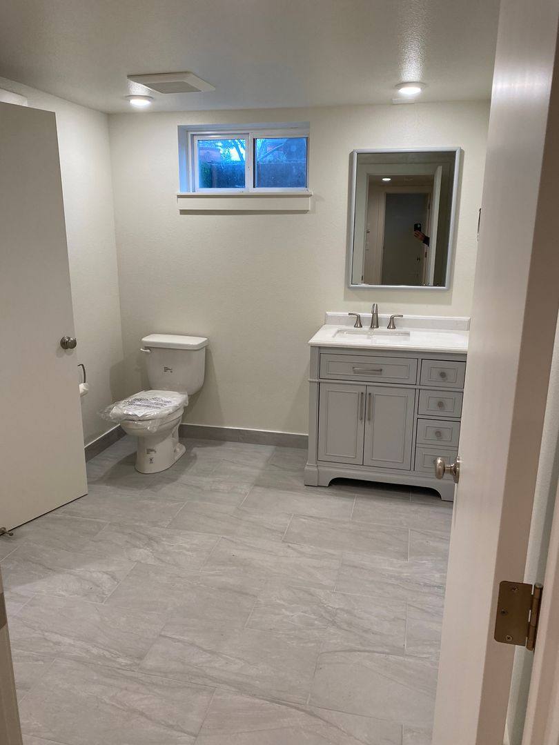 House for rent at 6144 N Willamette Blvd, Portland, OR 97203