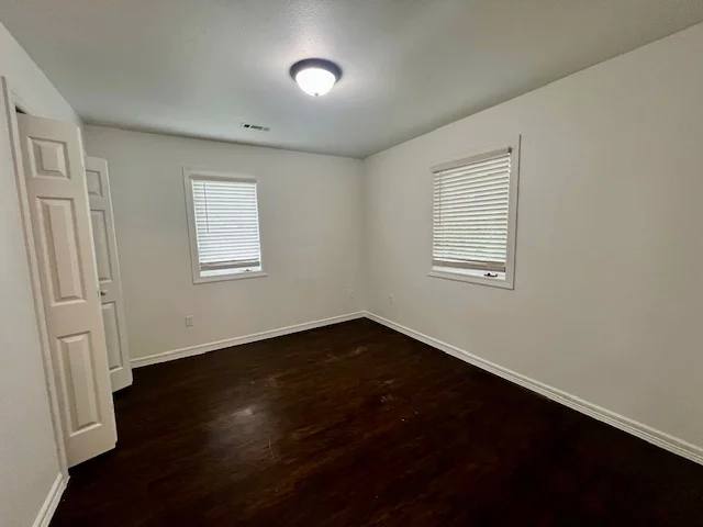 Apartment for rent at 364 E 7th St #2, Fayetteville, AR 72701