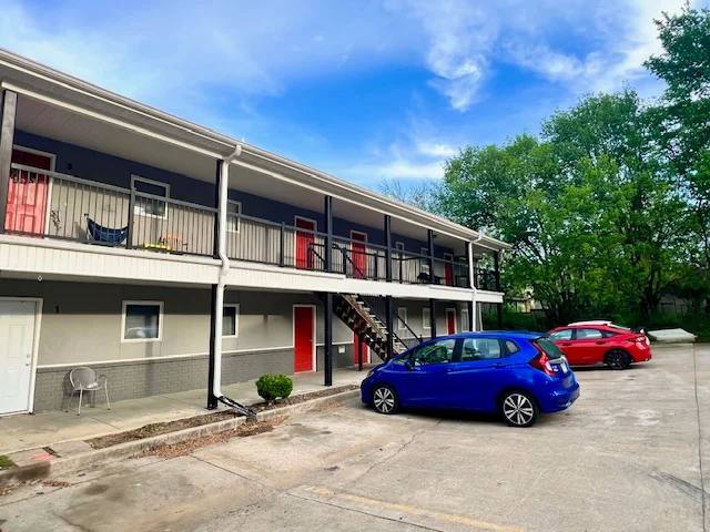 Apartment for rent at 364 E 7th St #2, Fayetteville, AR 72701
