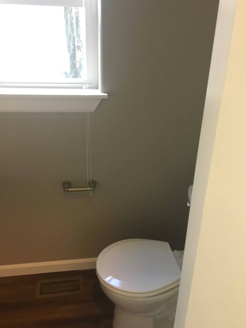 Apartment for rent at 1420 - 1422 Marigold Dr, Independence, OR 97351