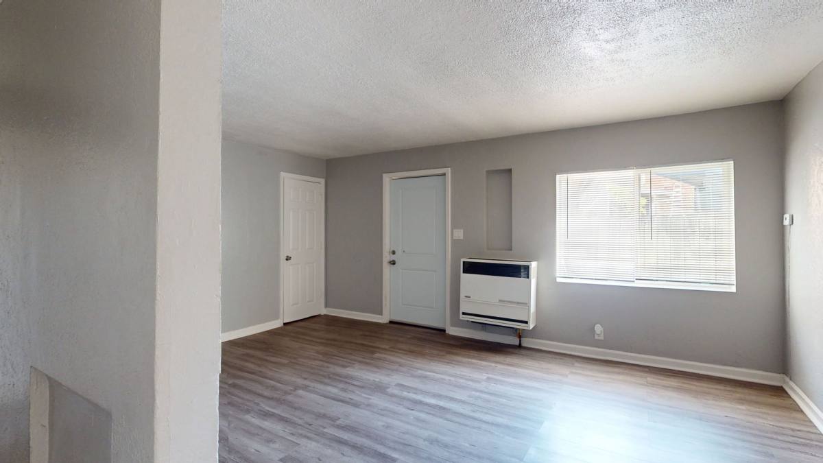 Apartment for rent at 6625 Bancroft Ave, Oakland, CA 94605