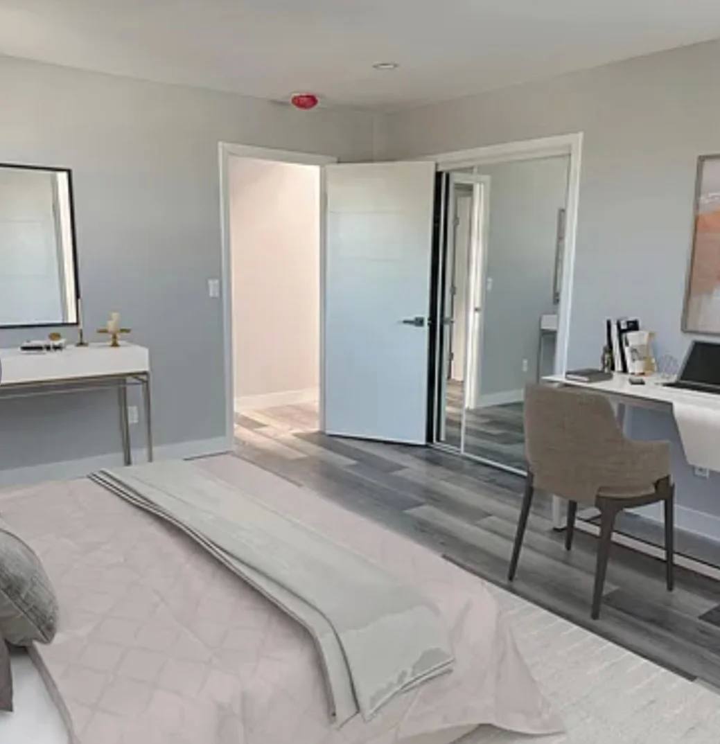 Townhouse for rent at 2406 Hauser Blvd #1 2, Los Angeles, CA 90016