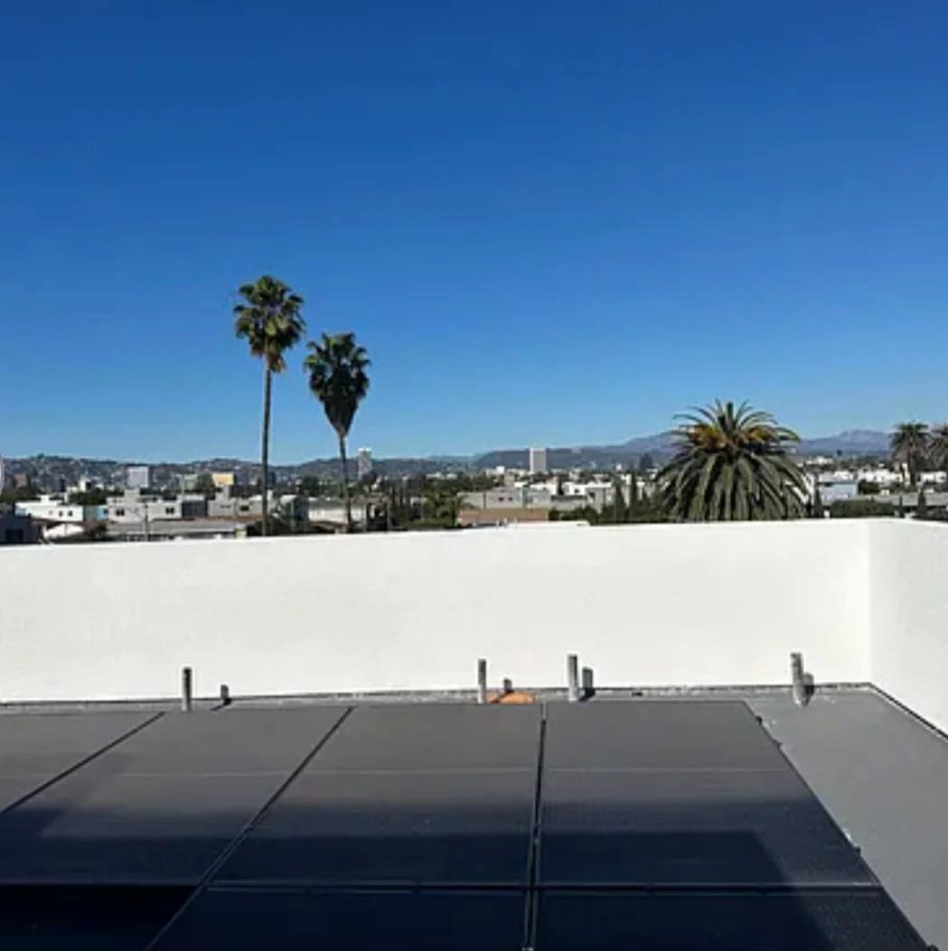 Townhouse for rent at 2406 Hauser Blvd #1 2, Los Angeles, CA 90016