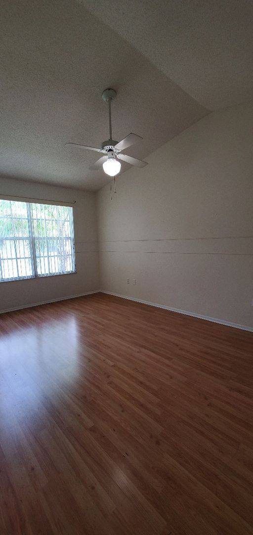 House for rent at 337 Kensington Lake Circle, Brandon, FL 33511