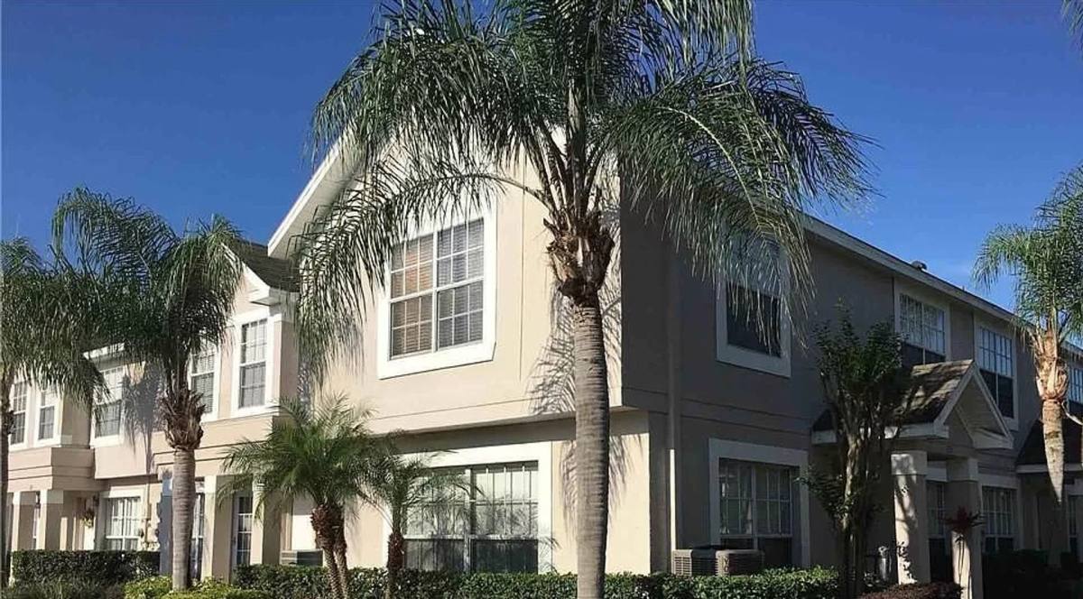 House for rent at 337 Kensington Lake Circle, Brandon, FL 33511