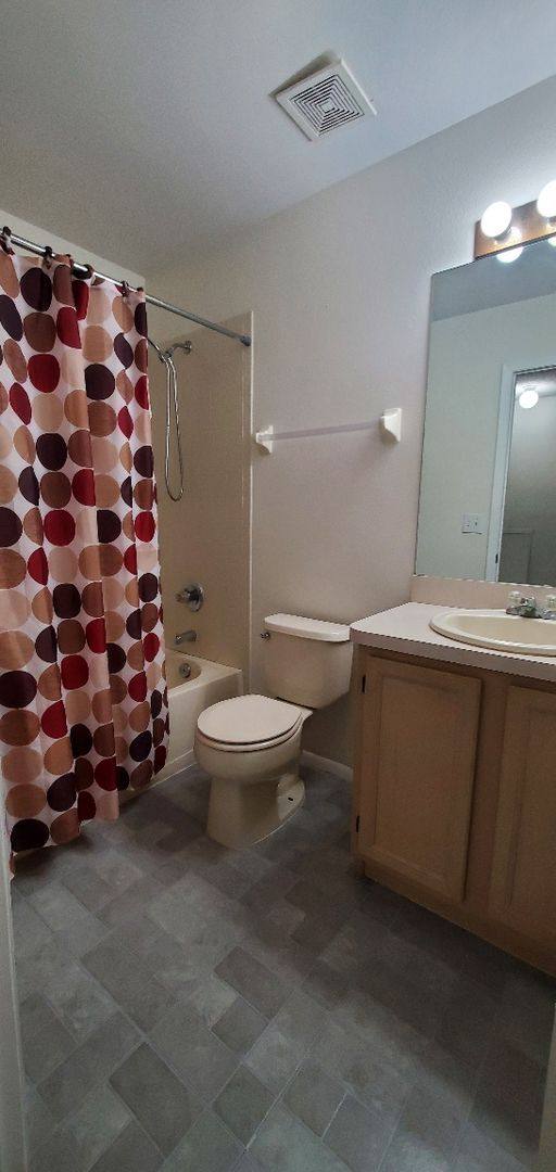 House for rent at 337 Kensington Lake Circle, Brandon, FL 33511