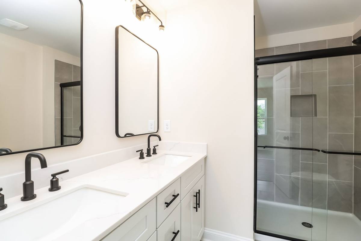 Townhouse for rent at 704 Drakeford Court, Charlotte, NC 28216