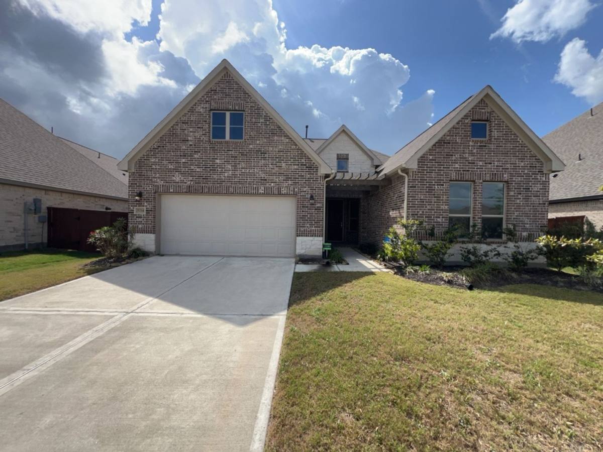 House for rent at 5714 Caracara St, Manvel, TX 77578