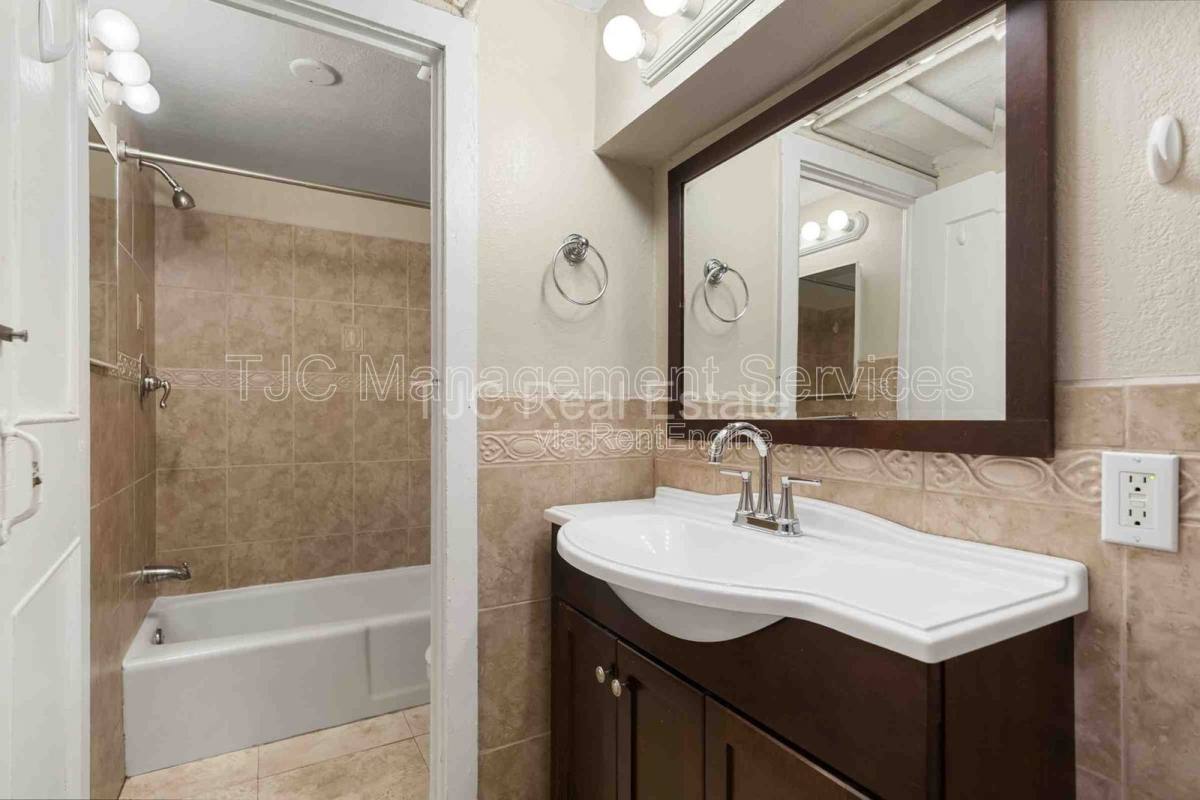 Apartment for rent at 1223 Lafayette St #7, Denver, CO 80218