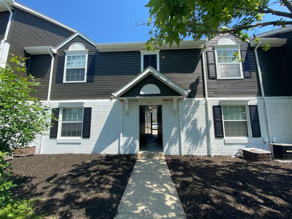 Apartment for rent at 1616 Center St, Lafayette, IN 47905