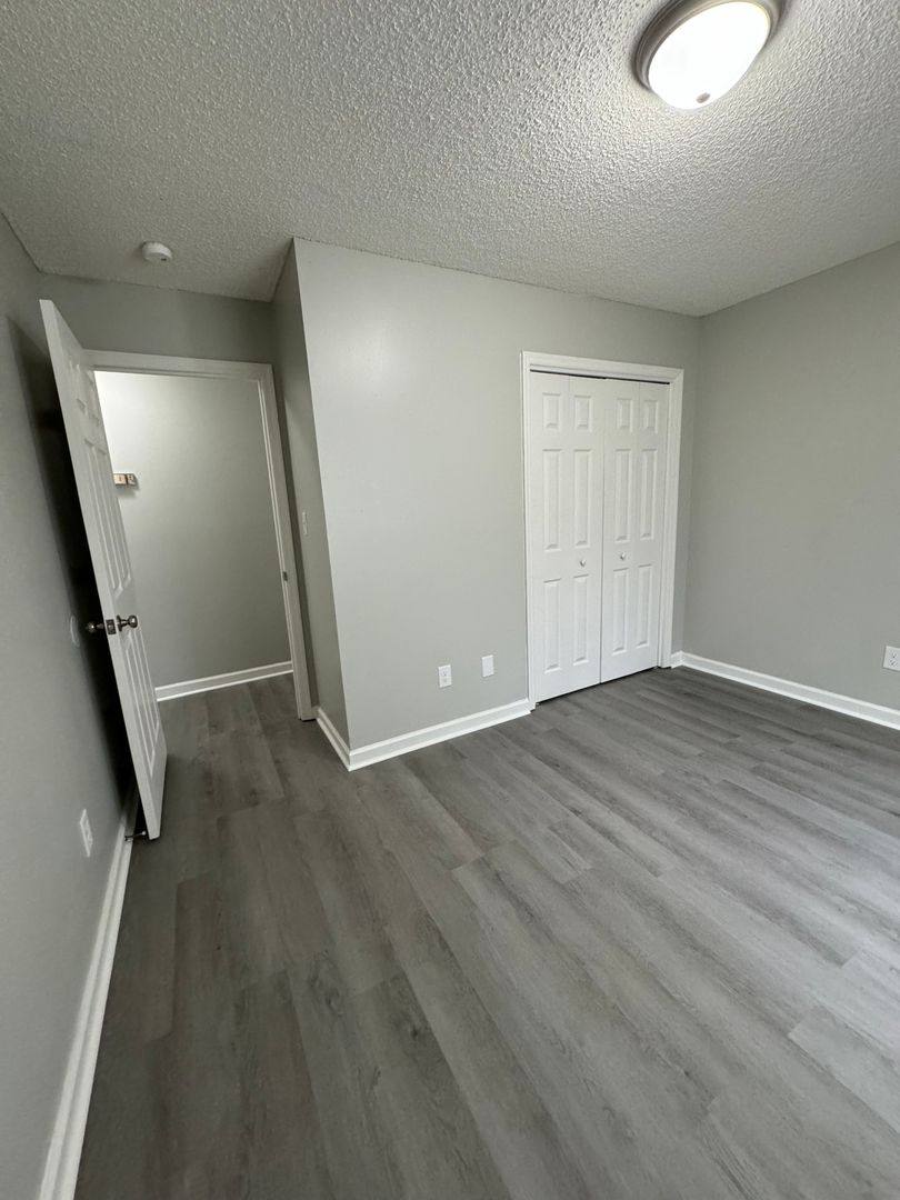 Apartment for rent at 1304 Holyoke St, Kingsport, TN 37664