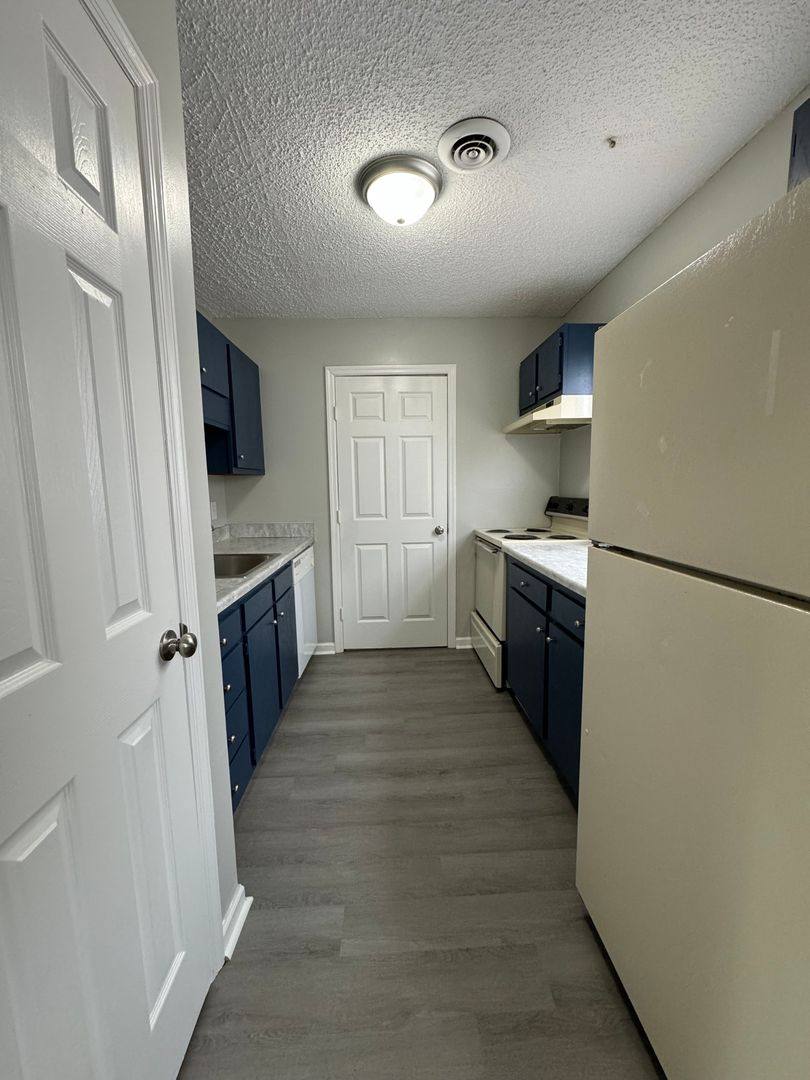 Apartment for rent at 1304 Holyoke St, Kingsport, TN 37664