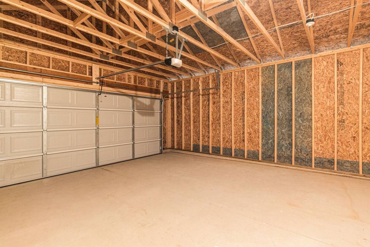 House for rent at 7669 Courtyard Place, Kalamazoo, MI 49008