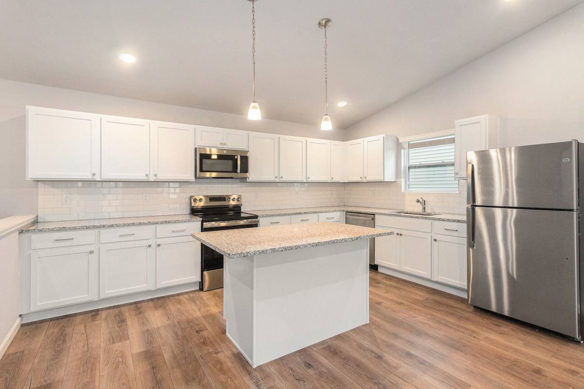 House for rent at 7669 Courtyard Place, Kalamazoo, MI 49008