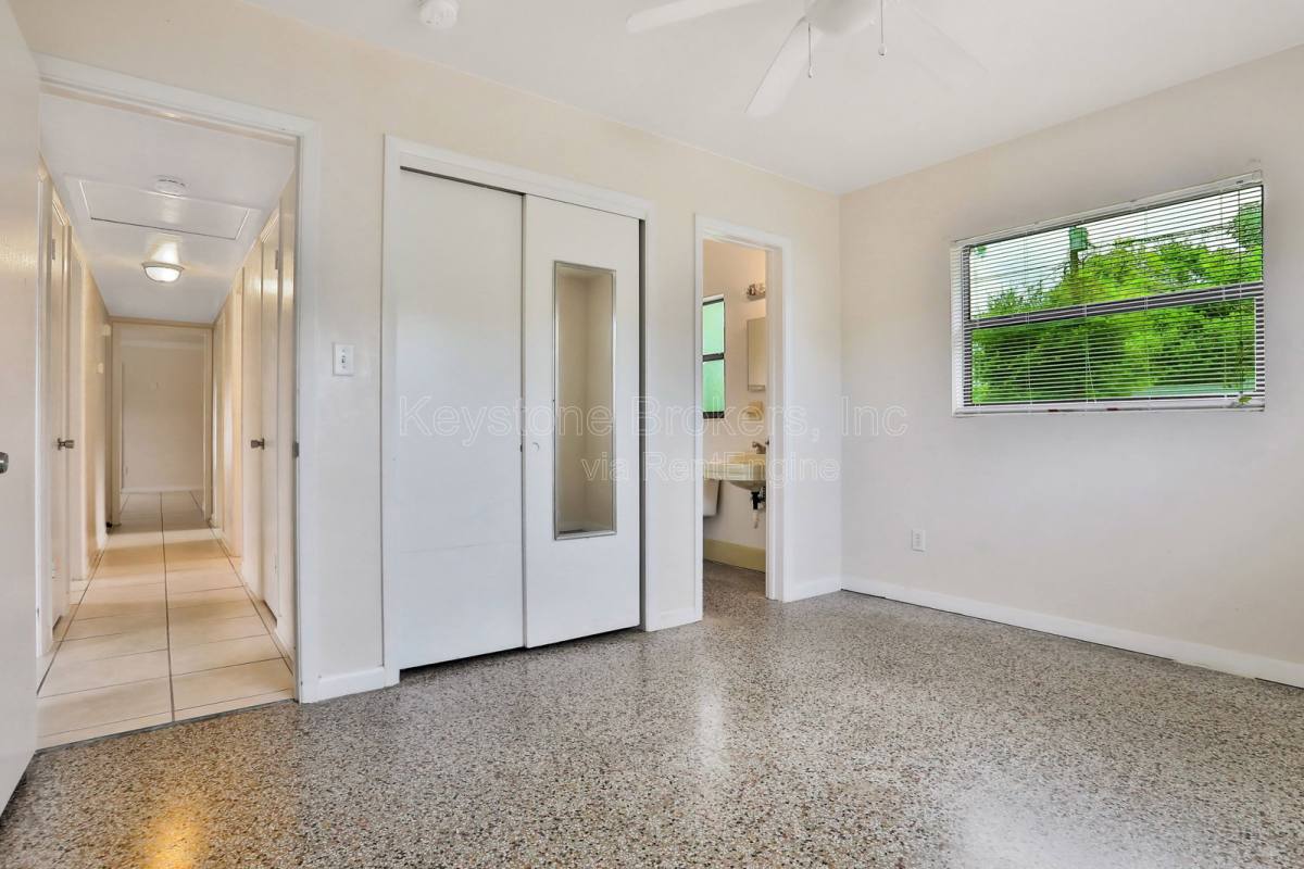 Apartment for rent at 2711 Aloma Ave, Winter Park, FL 32792