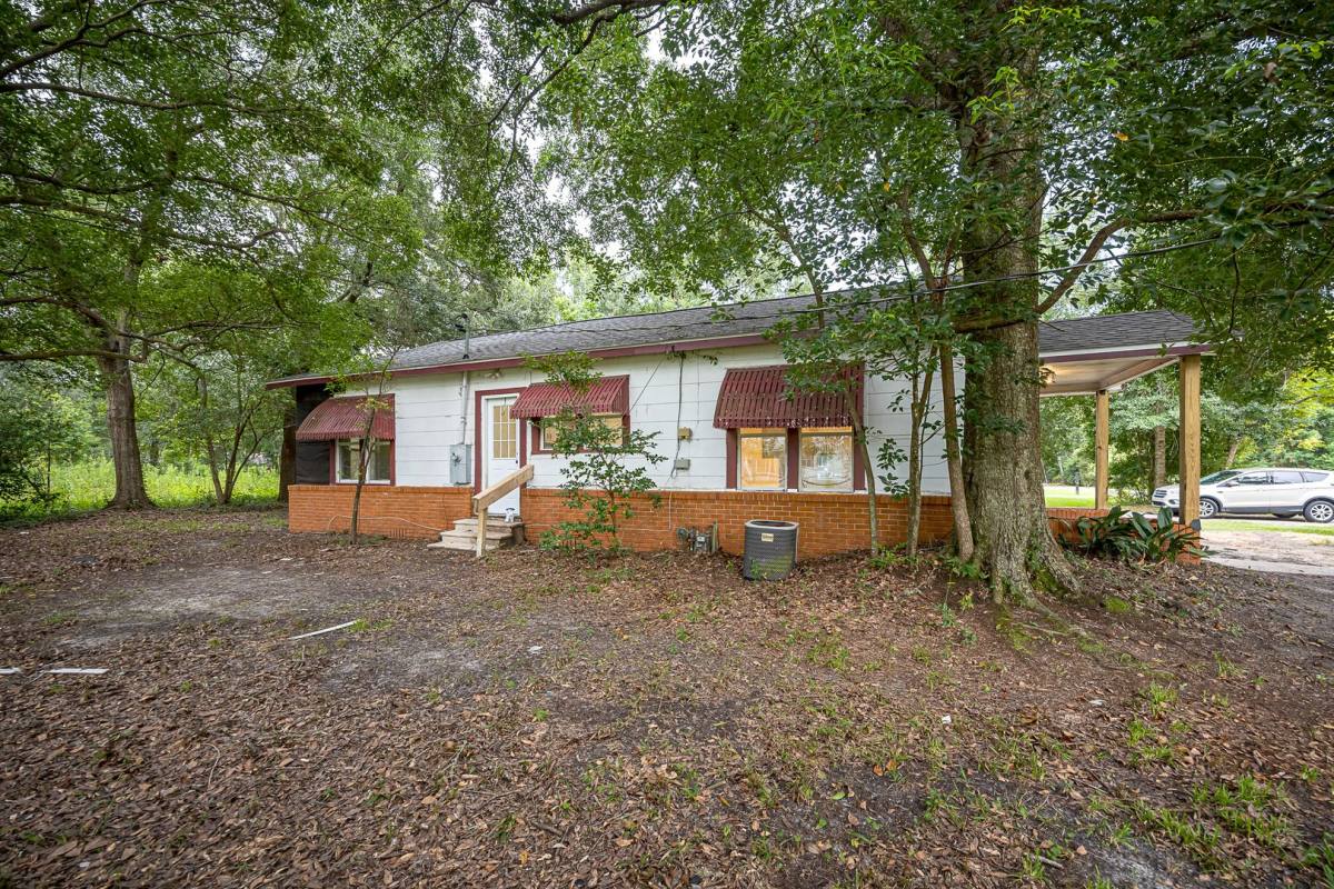 House for rent at 4406 Richard St, Moss Point, MS 39563