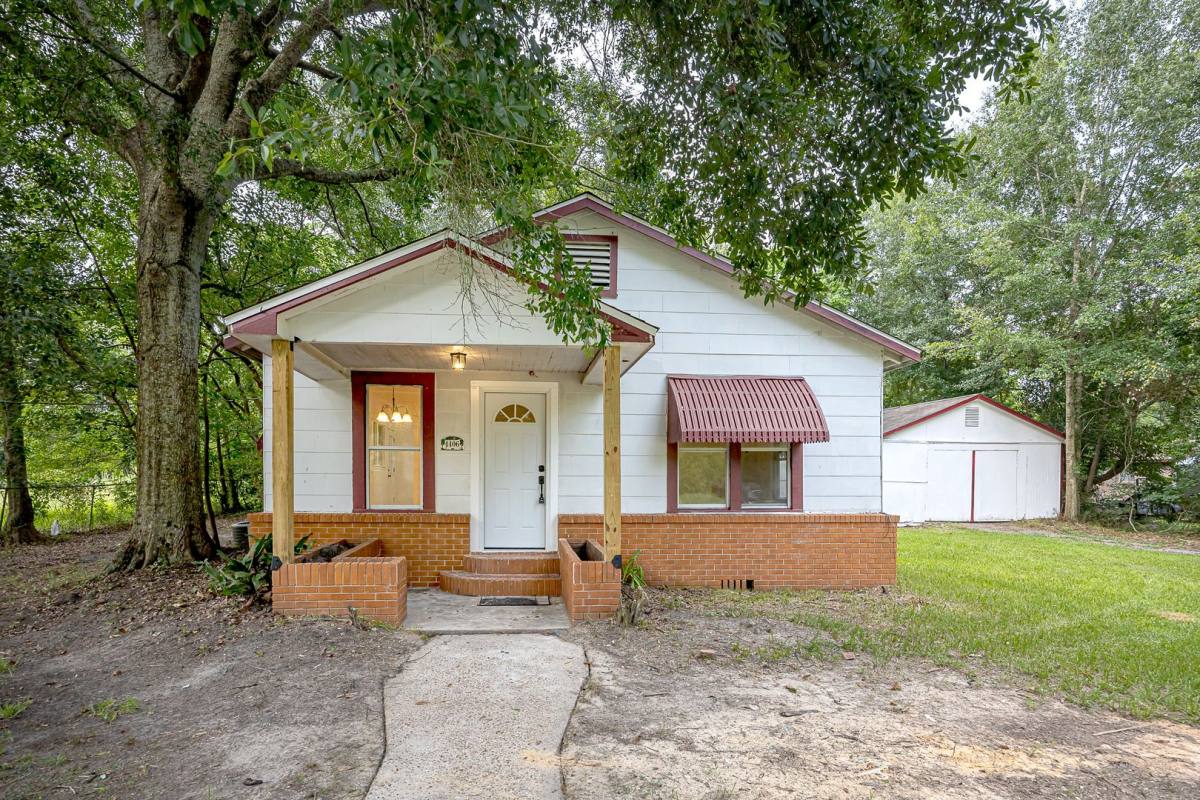 House for rent at 4406 Richard St, Moss Point, MS 39563