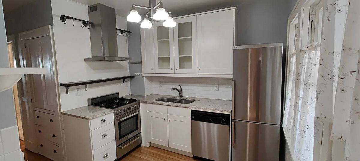 Apartment for rent at 1907 11th Ave S #3, Minneapolis, MN 55404