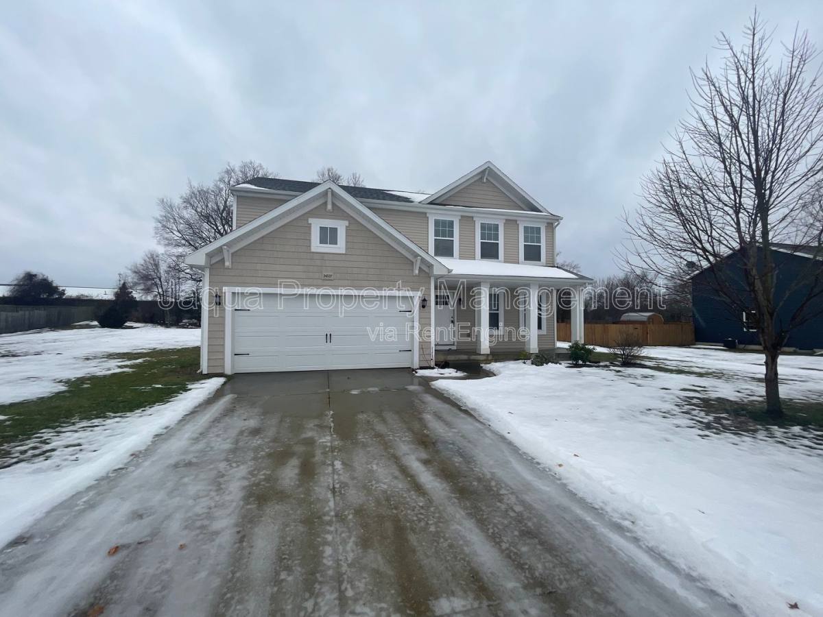 House for rent at 24537 Brownstone Blvd, Mattawan, MI 49071