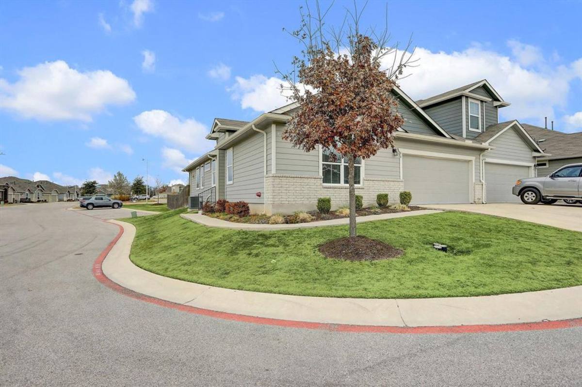 Apartment for rent at 14218 Handel Dr #8B, Pflugerville, TX 78660