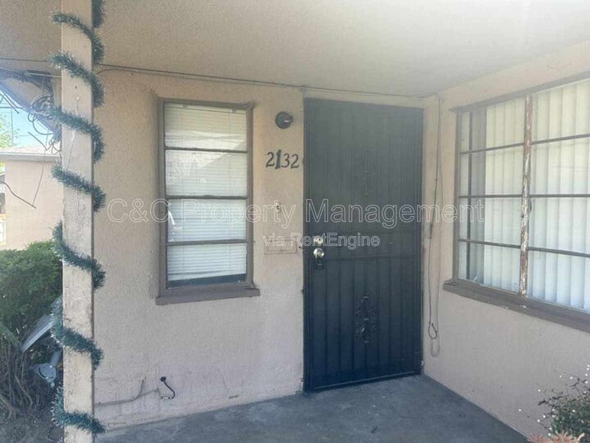 Apartment for rent at 2132 N First St, Fresno, CA 93703