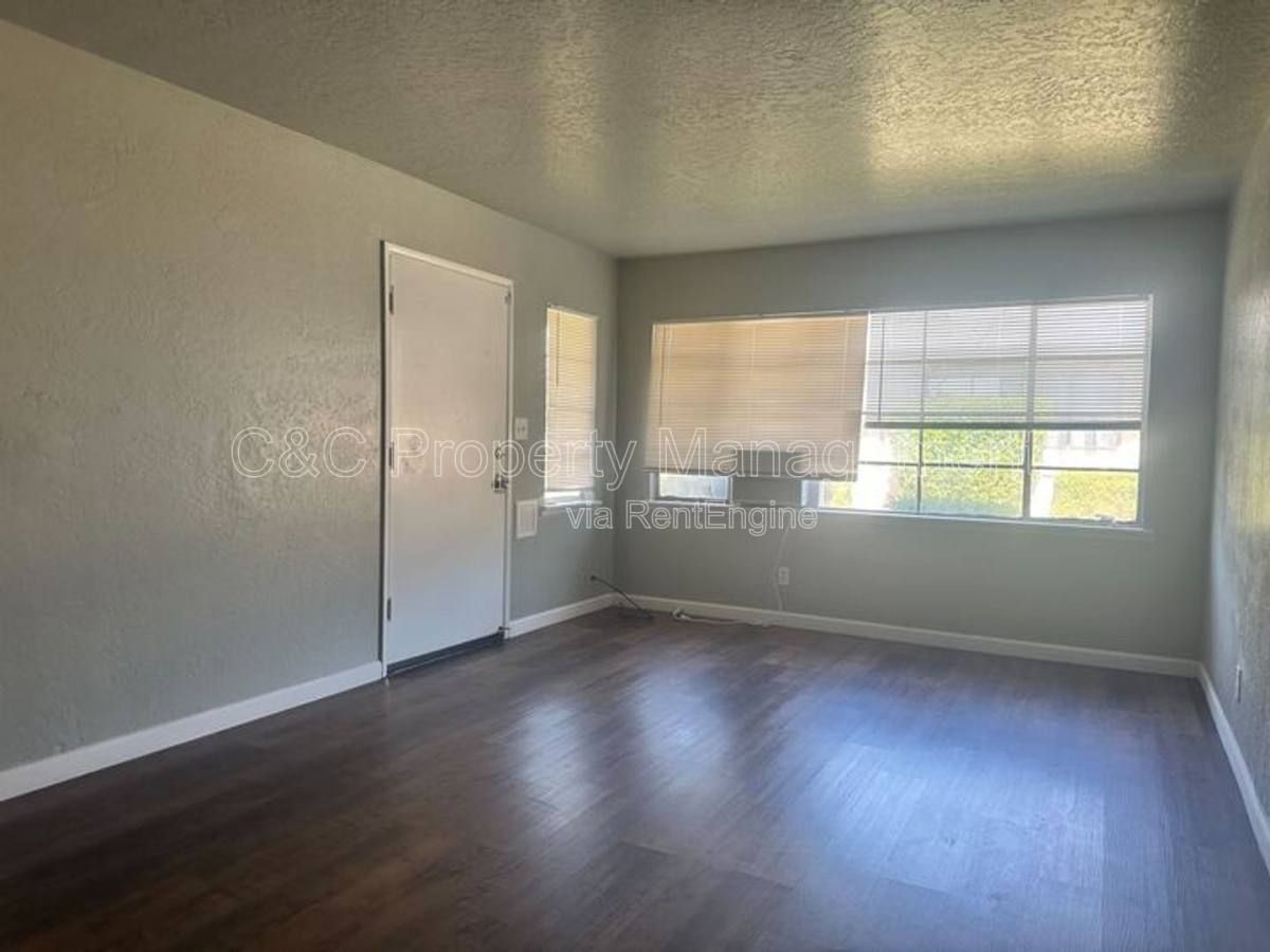 Apartment for rent at 2132 N First St, Fresno, CA 93703
