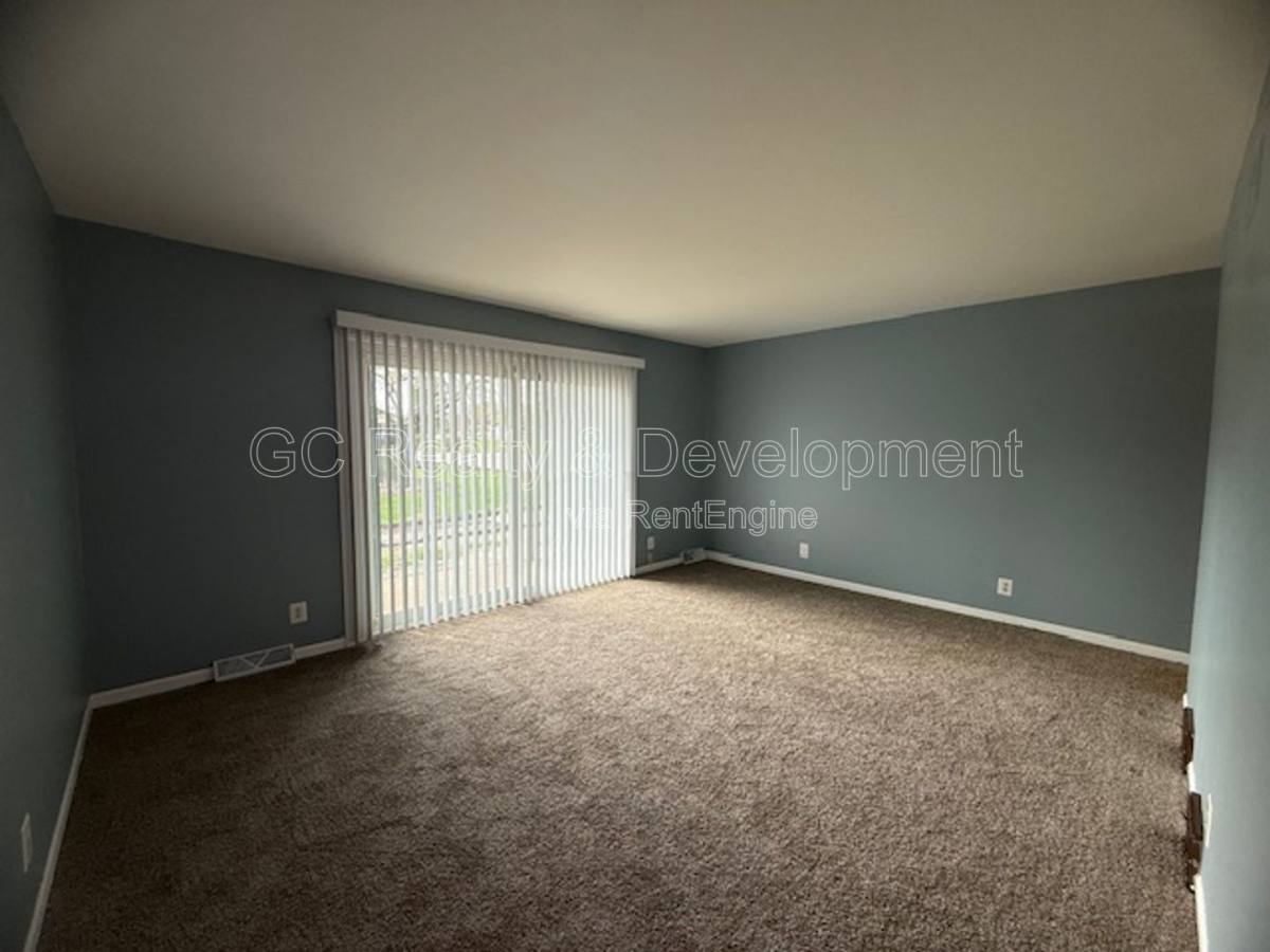 Condo for rent at 7 Simpson St #A, Geneva, IL 60134