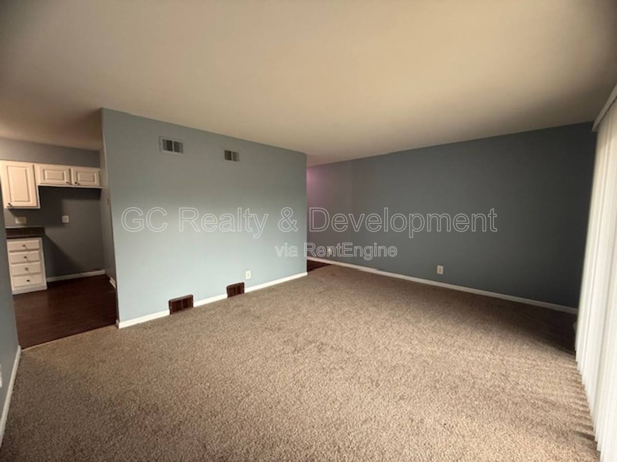 Condo for rent at 7 Simpson St #A, Geneva, IL 60134