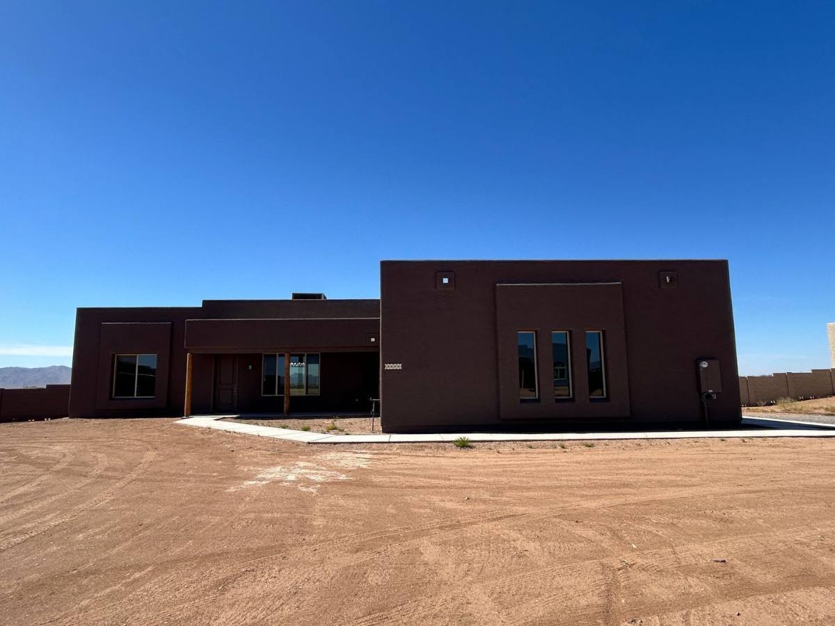 House for rent at 23175 W Skinner Rd, Wittmann, AZ 85361