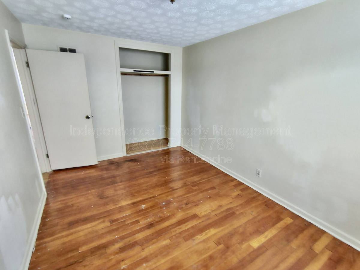 Apartment for rent at 4278 Catalpa Dr #4, Dayton, OH 45405