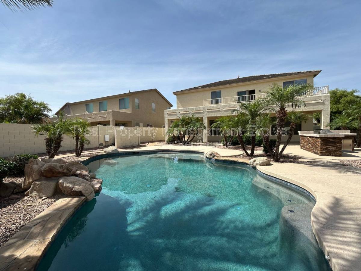 House for rent at 9707 S 45th Ave, Laveen, AZ 85339