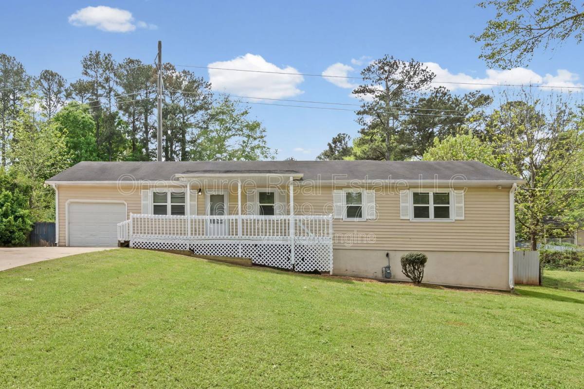 House for rent at 1321 Timbercrest Dr, Lawrenceville, GA 30045