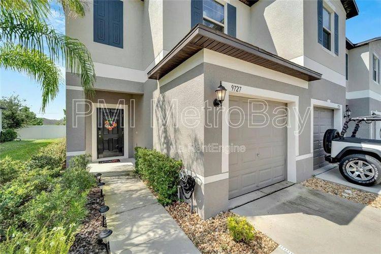 Townhouse for rent at 9727 Mulberry Marsh Lane, Sun City Center, FL 33573