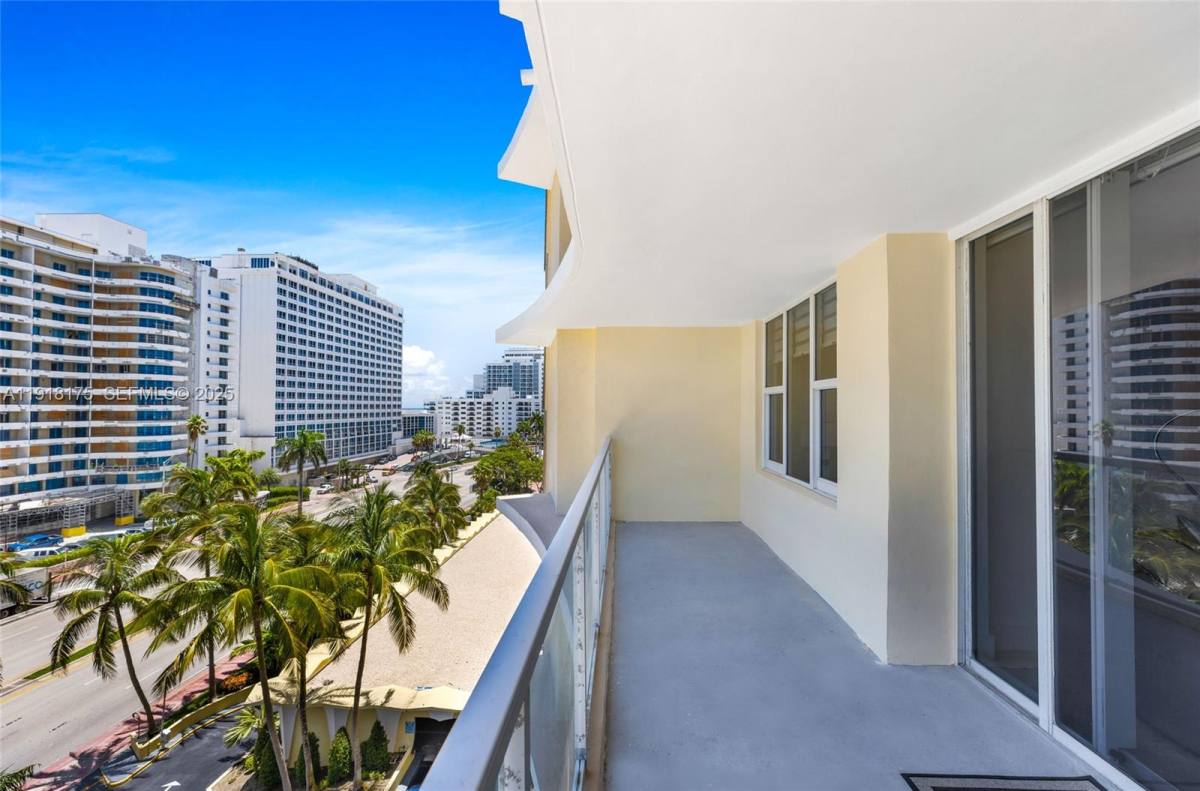 Apartment for rent at 5600 Collins Ave #9B, Miami Beach, FL 33140