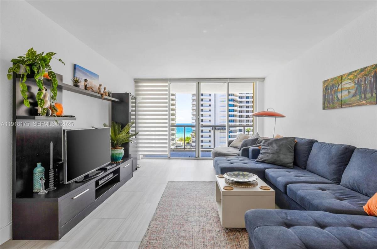 Apartment for rent at 5600 Collins Ave #9B, Miami Beach, FL 33140