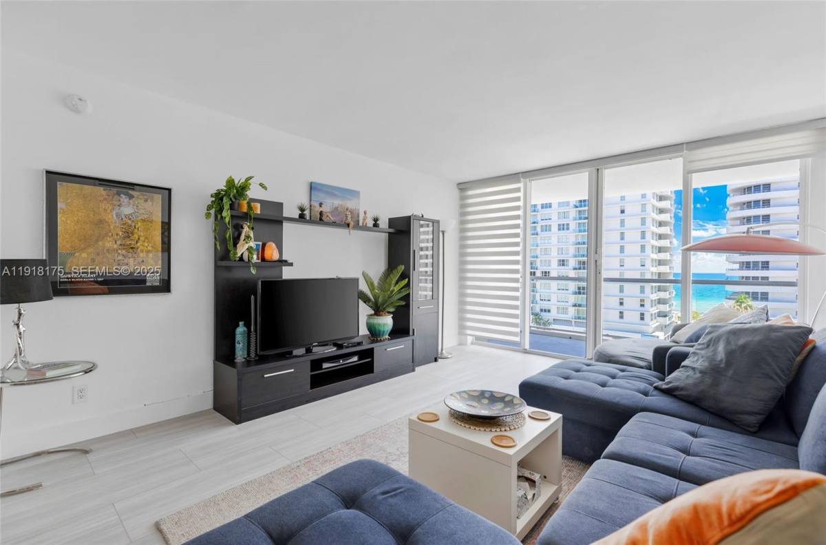Apartment for rent at 5600 Collins Ave #9B, Miami Beach, FL 33140
