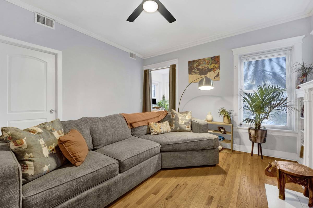 Apartment for rent at 3226 W Potomac Ave #1F, Chicago, IL 60651