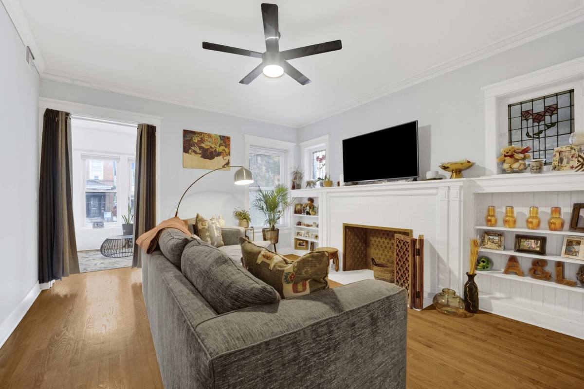 Apartment for rent at 3226 W Potomac Ave #1F, Chicago, IL 60651