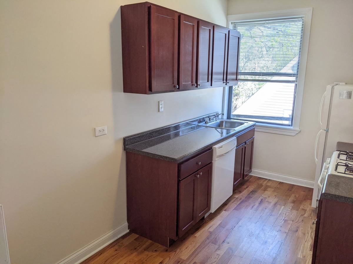 Apartment for rent at 1313 Oak Ave #C02, Evanston, IL 60201