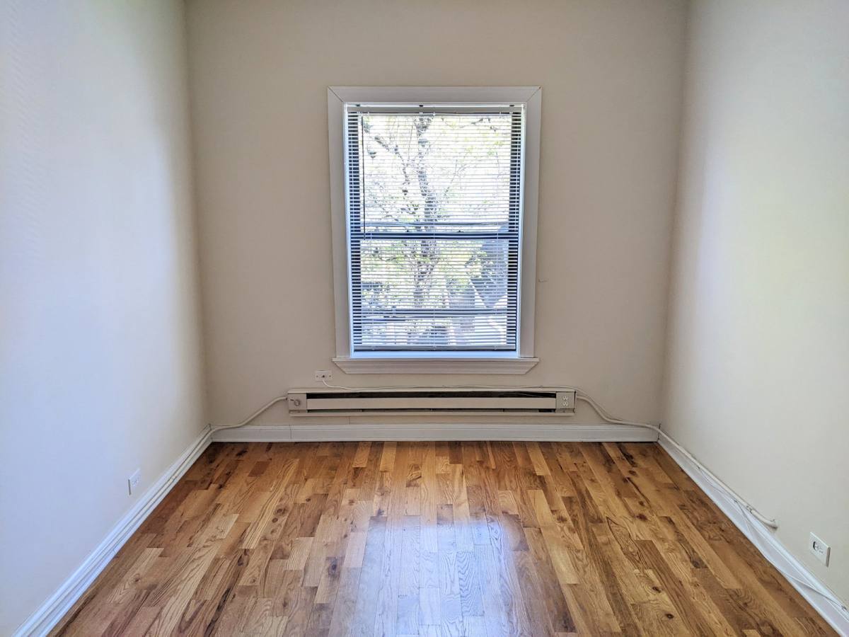 Apartment for rent at 1313 Oak Ave #C02, Evanston, IL 60201