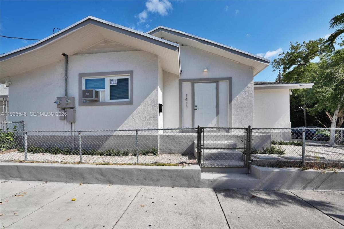 Townhouse for rent at 1411 SW 3rd St, Miami, FL 33135