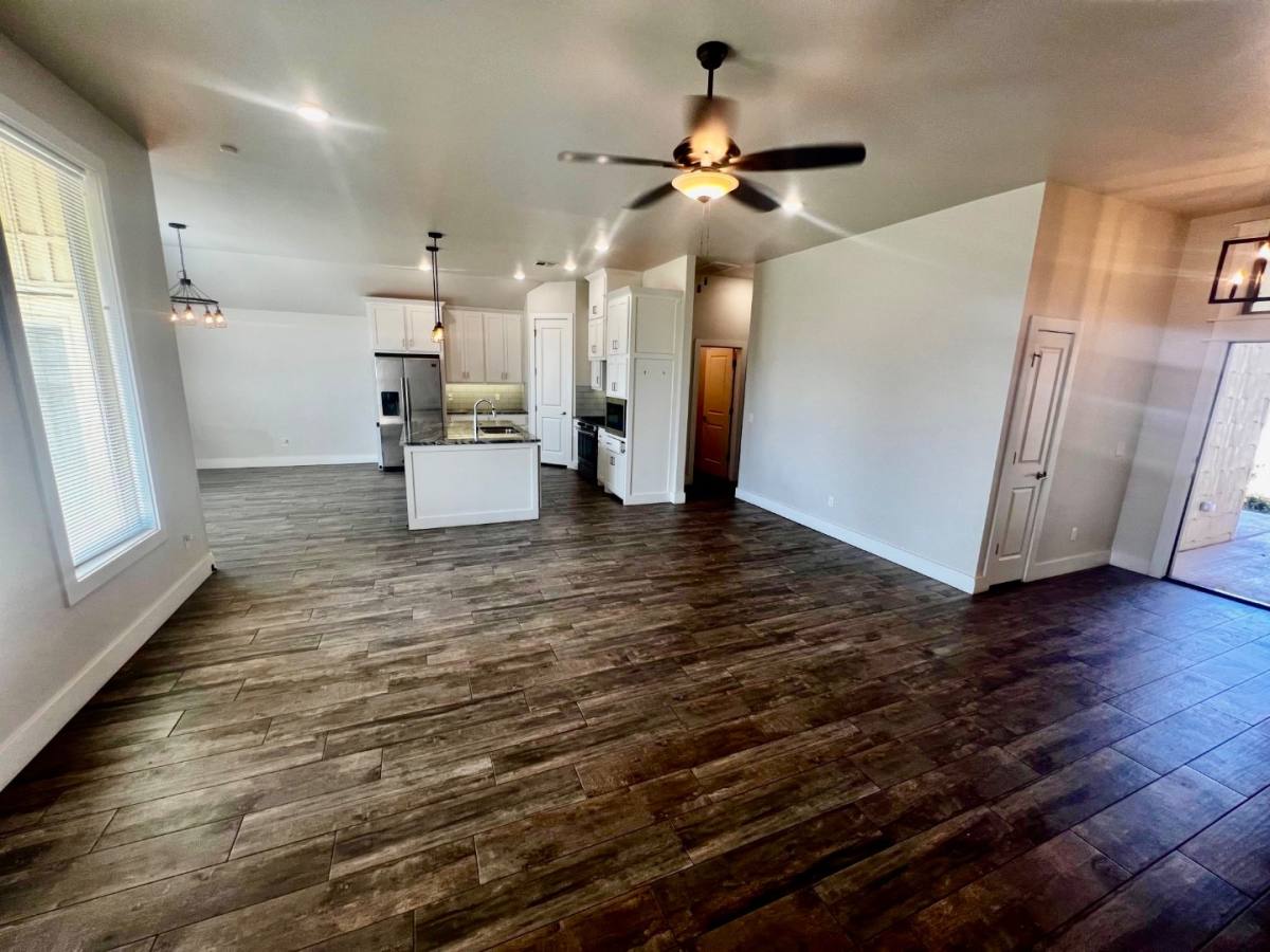 House for rent at 8212 NW #151, Edmond, OK 73013