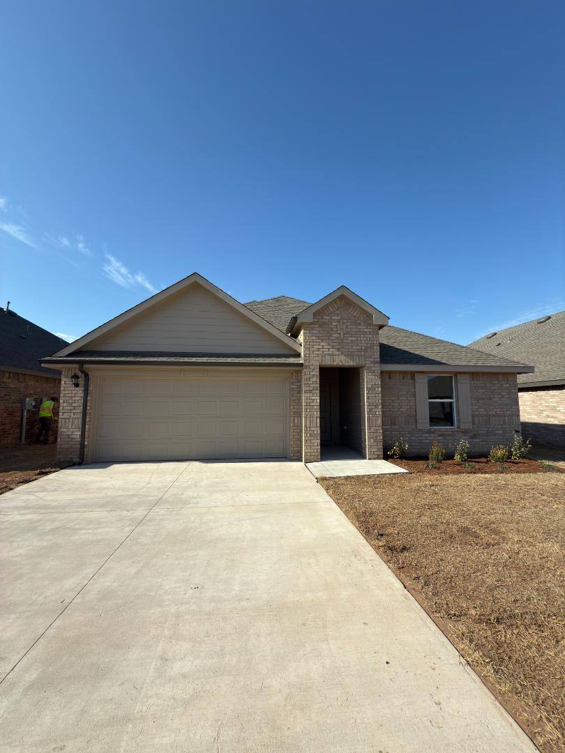 House for rent at 2924 Firefly Dr #SUONG 2824, Yukon, OK 73099
