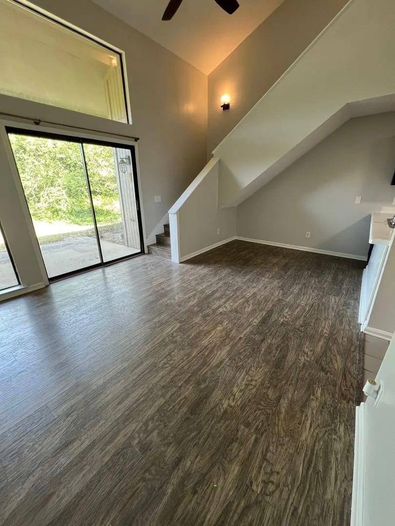 Townhouse for rent at 1000 Stonegate Dr, Auburn, AL 36832