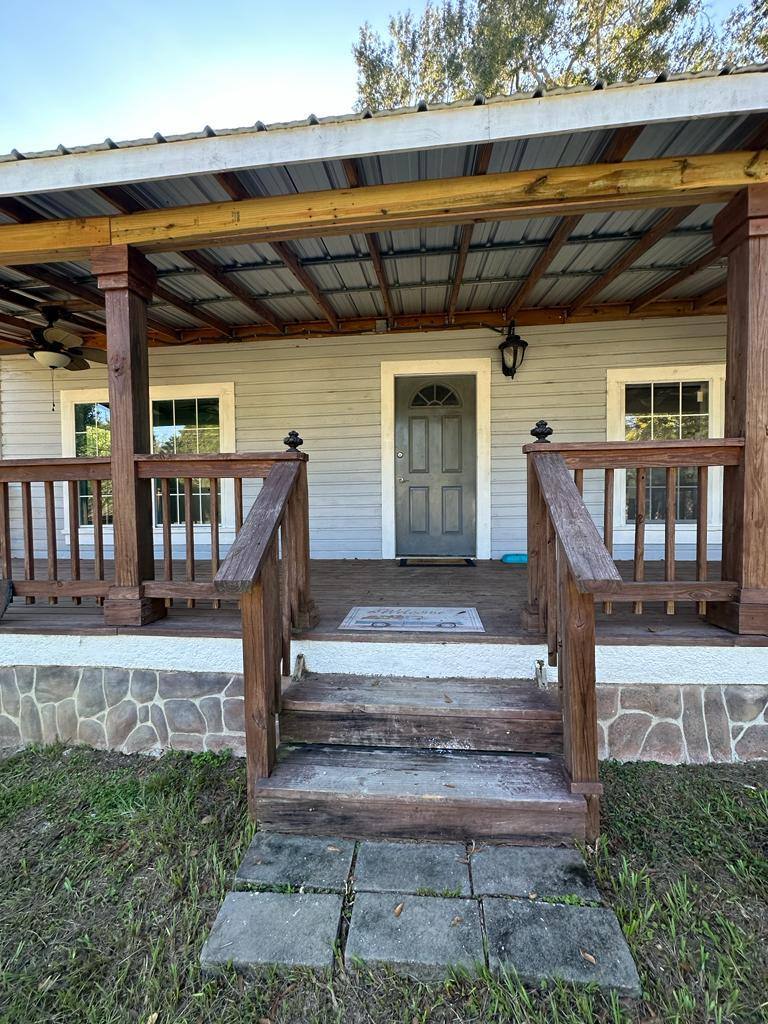 House for rent at 16590 SW Gaskin St, Blountstown, FL 32424