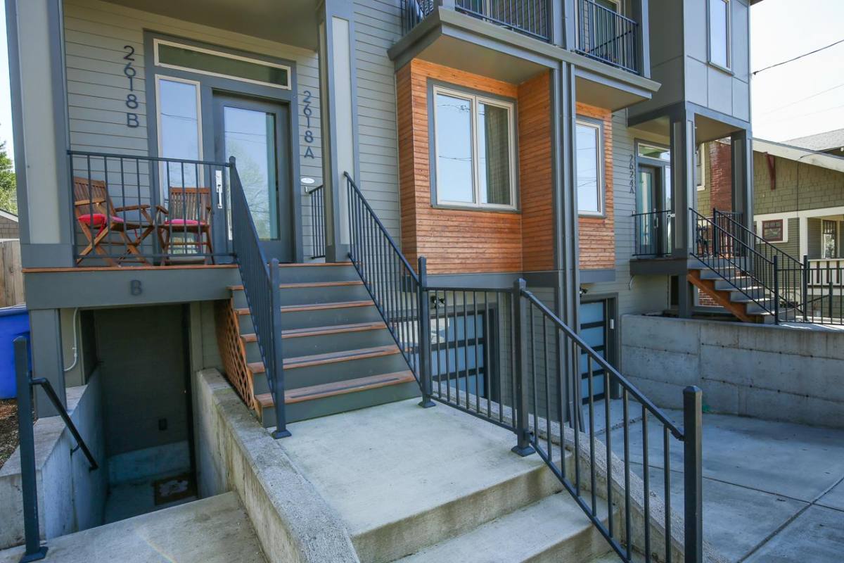 Condo for rent at 2618 SE 51st Ave #B, Portland, OR 97206