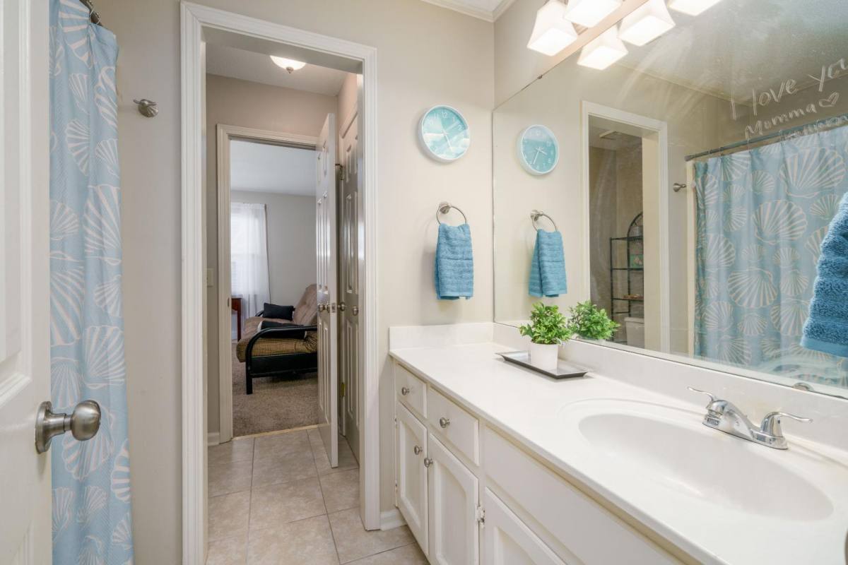 Townhouse for rent at 1032 Fairfax Dr, Tuscaloosa, AL 35406