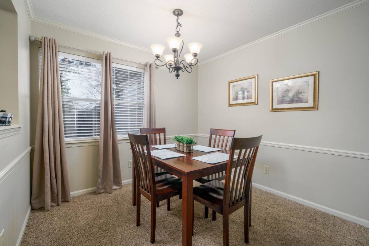 Townhouse for rent at 1032 Fairfax Dr, Tuscaloosa, AL 35406
